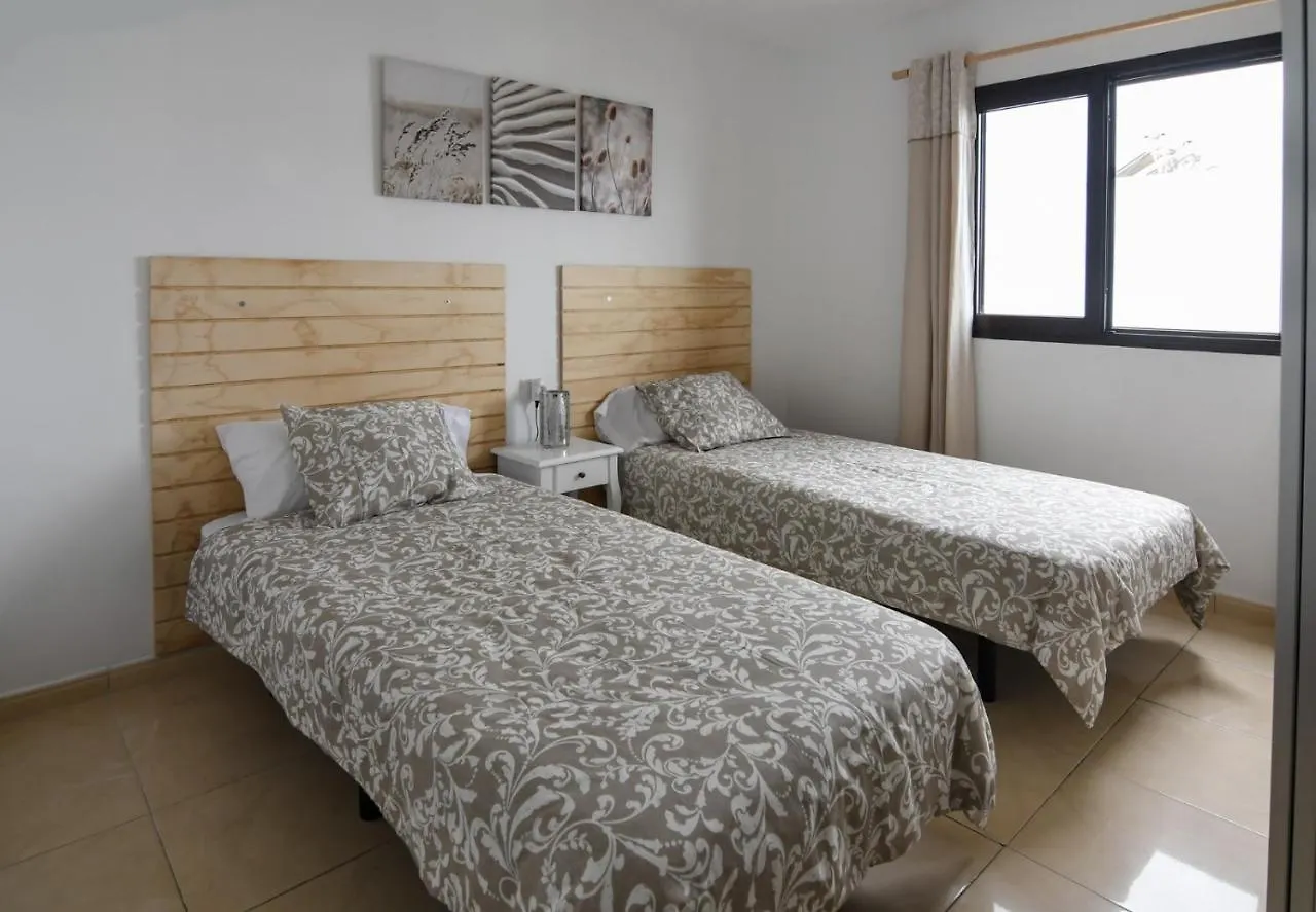 Casa Cuaderna A 150 Metros De La Playa Apartment Playa Honda  0*, Playa Honda (Lanzarote)
